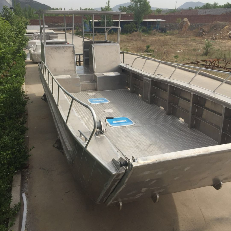 A cabine reforçada do conforto do casco da embarcação de pouso de alumínio de 10m pode ser personalizada com logotipo de impressão em cores navio de carga do navio de pouso